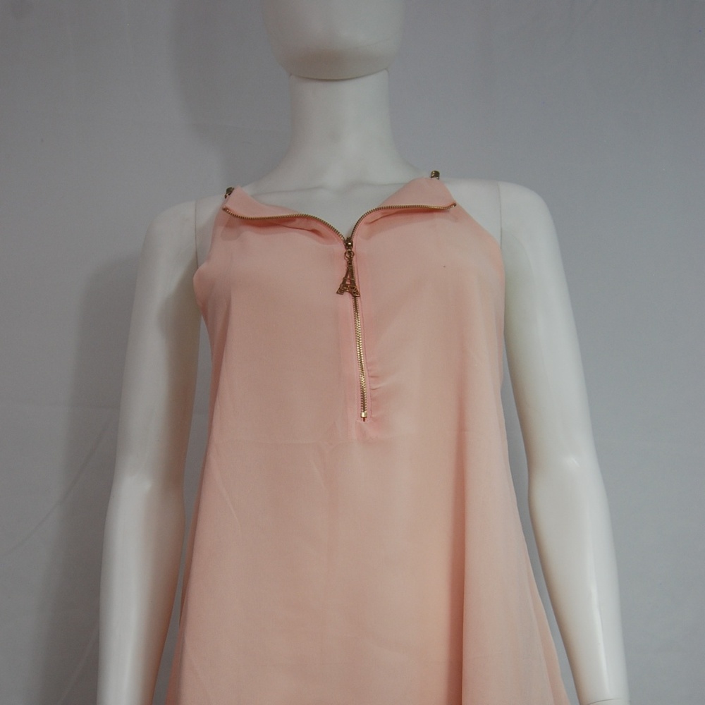 Jada Pink Eiffel Jeweled Top NWT